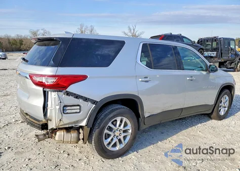 2019 Chevrolet Traverse Ls z USA, uszkodzony, nr VIN 1GNERFKW4KJ162332